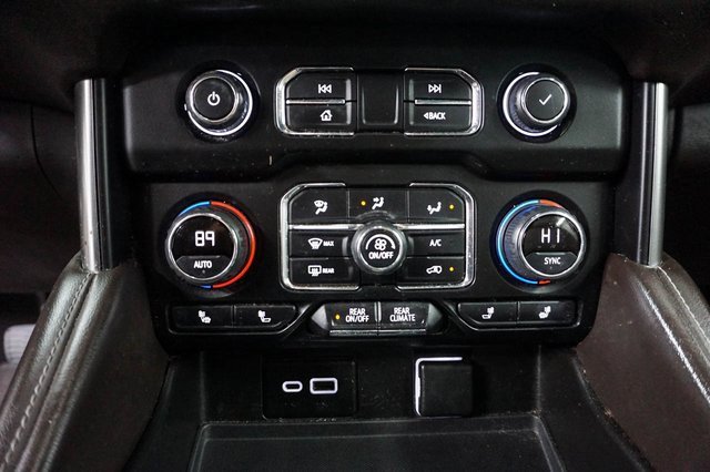 Used 2021 Chevrolet Suburban LT w/ LT Signature Package image 22