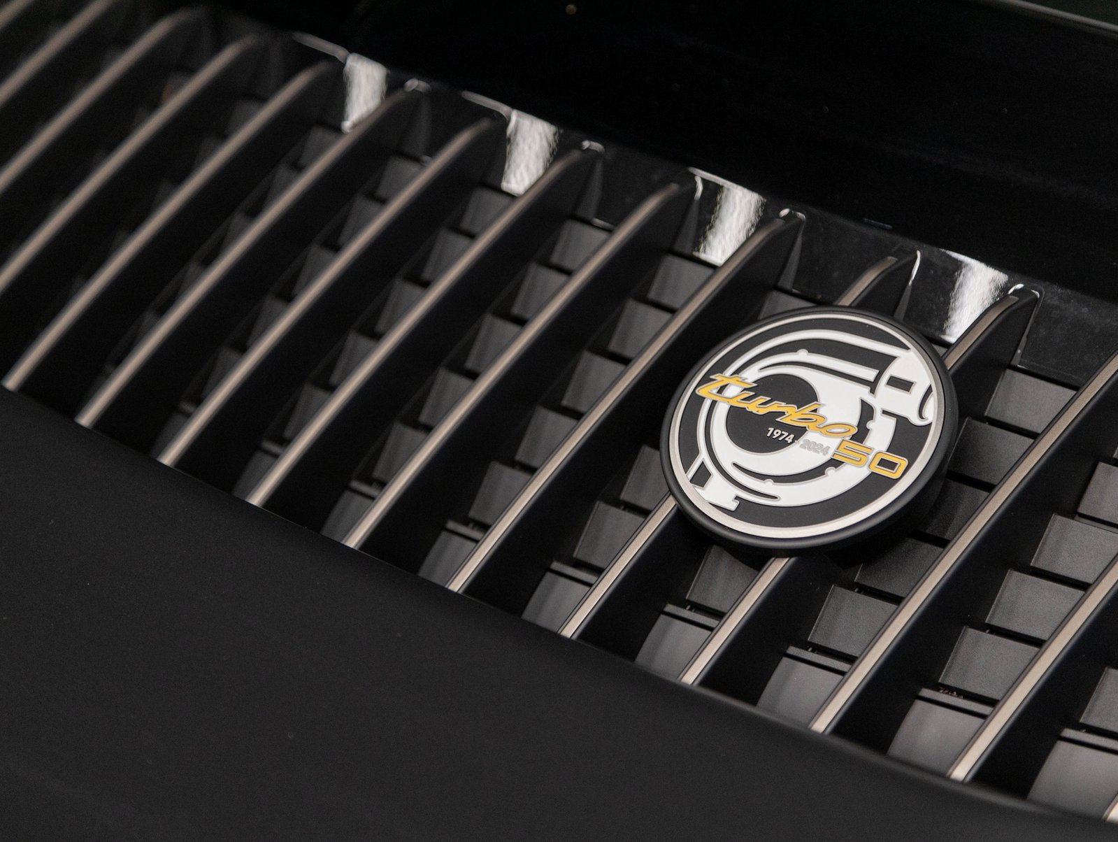 Used 2025 Porsche 911 Turbo S image 34