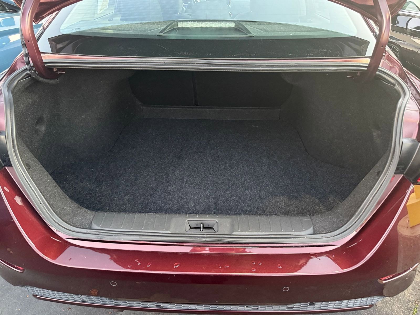 Used 2025 Nissan Sentra SV image 31