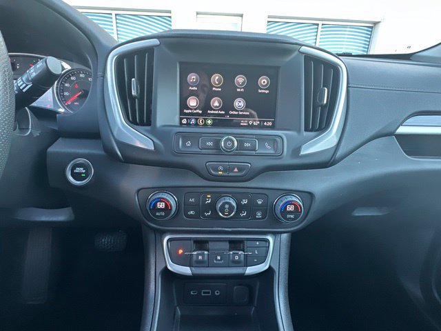 Used 2024 GMC Terrain SLE w/ Driver Convenience Package AWD/4WD image 14