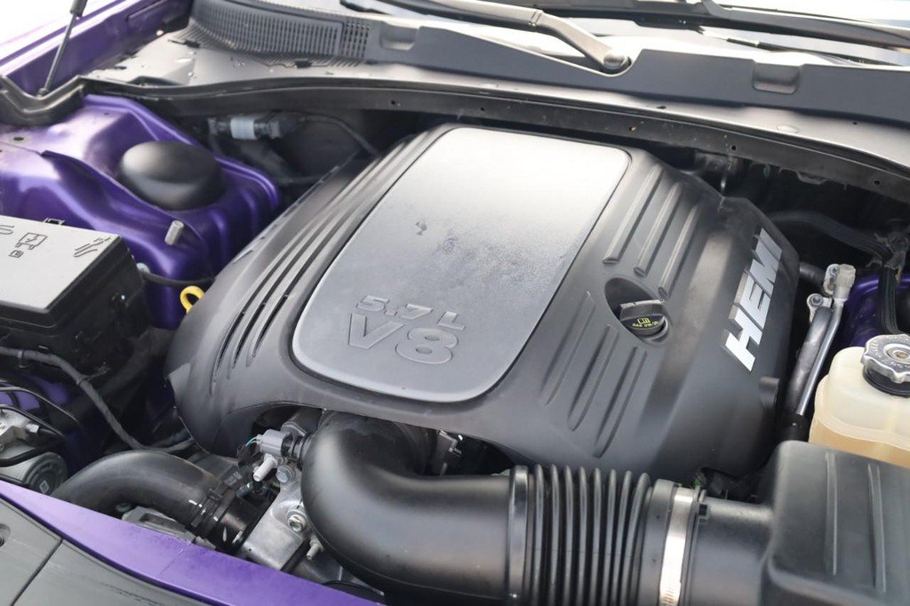 Used 2023 Dodge Charger R/T w/ Plus Group RWD image 26