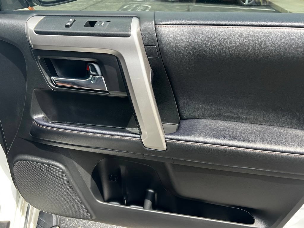 Used 2023 Toyota 4Runner Limited AWD/4WD image 35