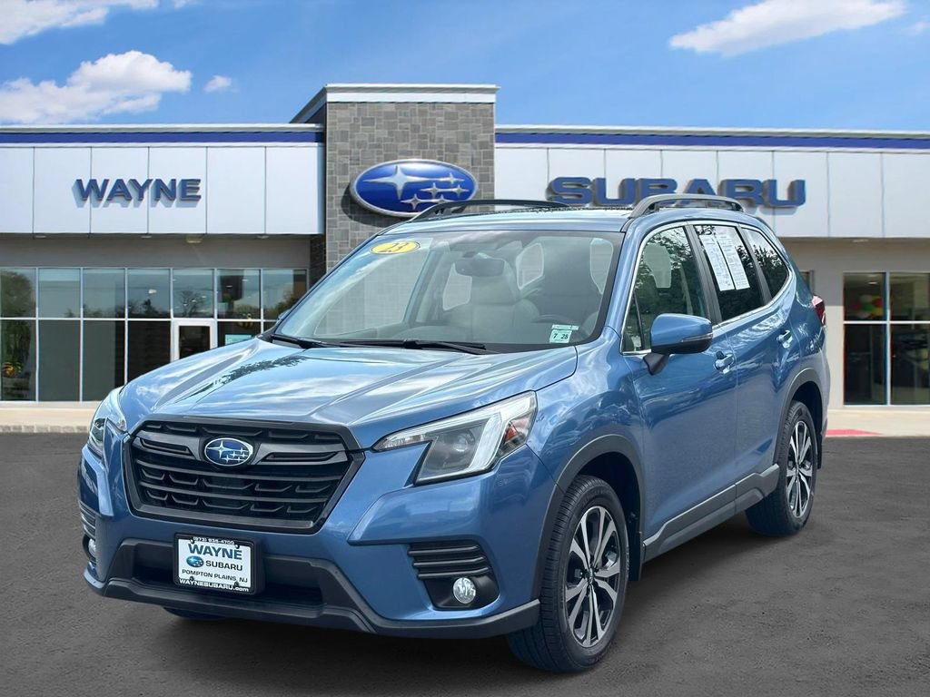 Used 2023 Subaru Forester Limited AWD/4WD image 2
