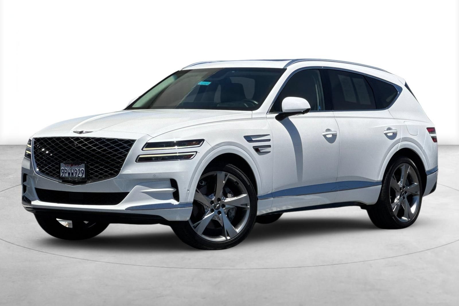 Used 2023 Genesis GV80 3.5T w/ Prestige Package AWD/4WD image 2