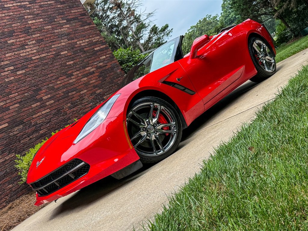 Used 2014 Chevrolet Corvette Stingray Convertible w/ 2LT Preferred Equipment Group RWD image 8