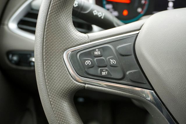 Used 2020 Chevrolet Malibu LS image 17