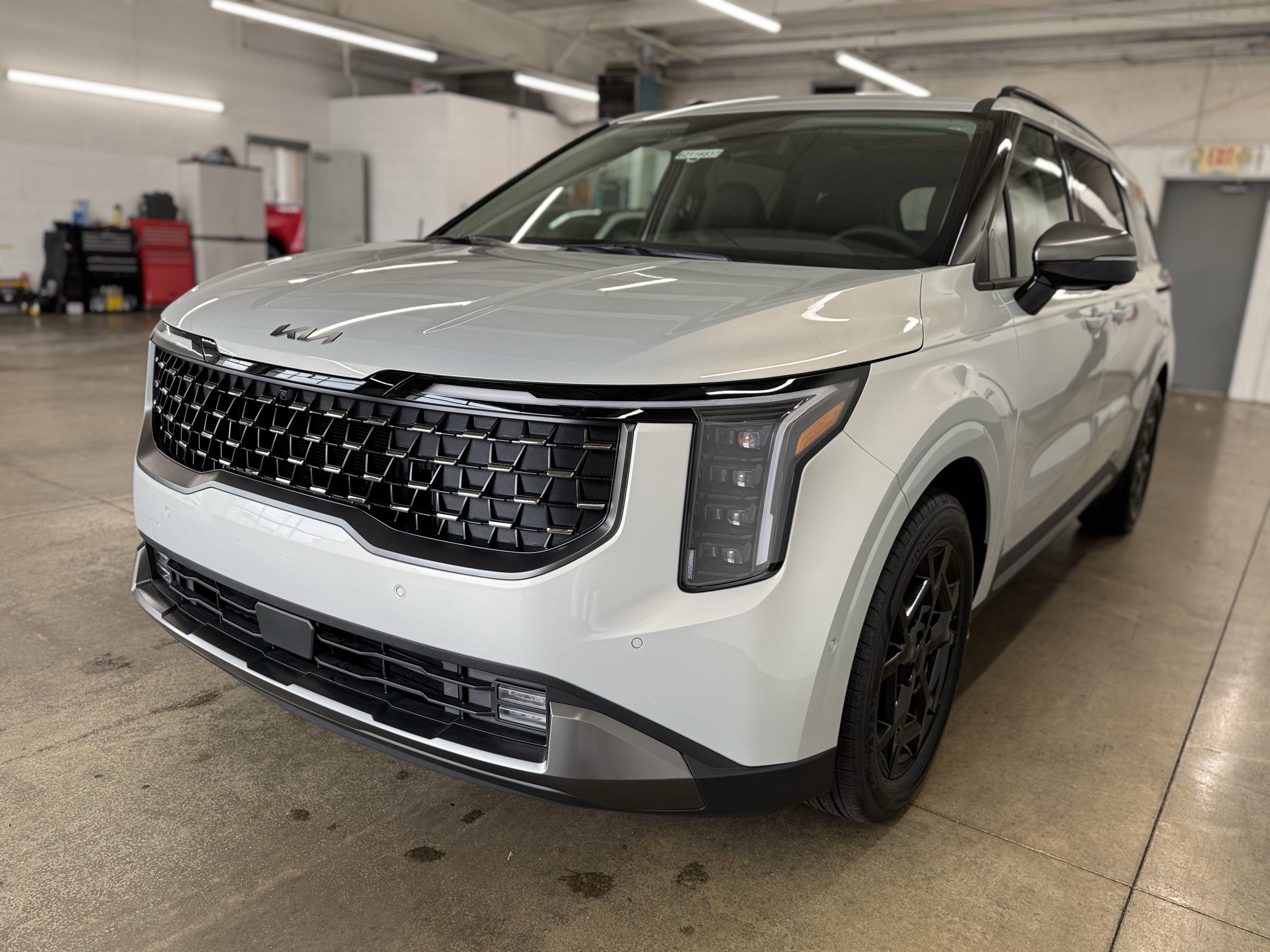 New 2026 Kia Carnival SX Prestige image 5