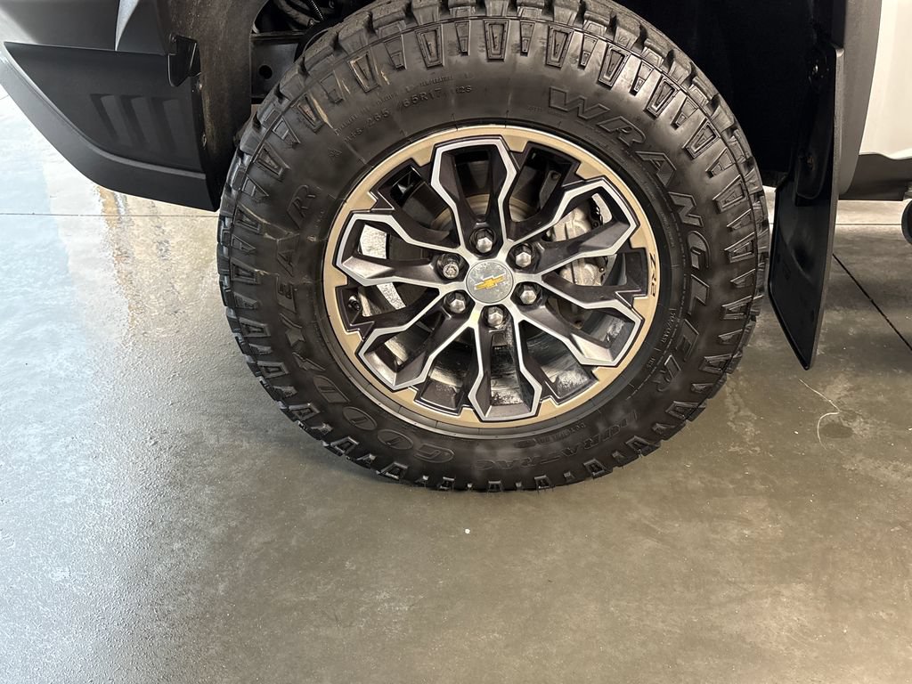 Used 2019 Chevrolet Colorado ZR2 AWD/4WD image 30