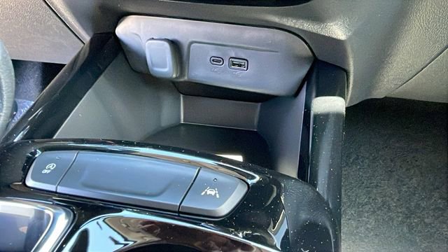 New 2026 Chevrolet Trax ACTIV FWD image 17