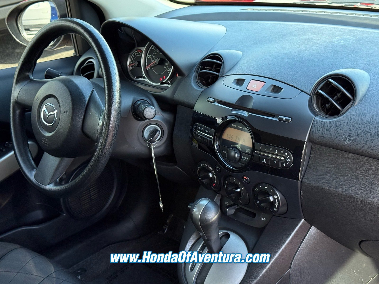 Used 2013 MAZDA MAZDA2 Sport FWD image 11