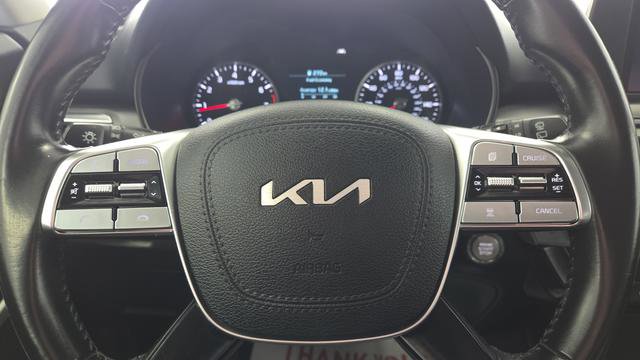 Used 2022 Kia Telluride LX AWD/4WD image 16