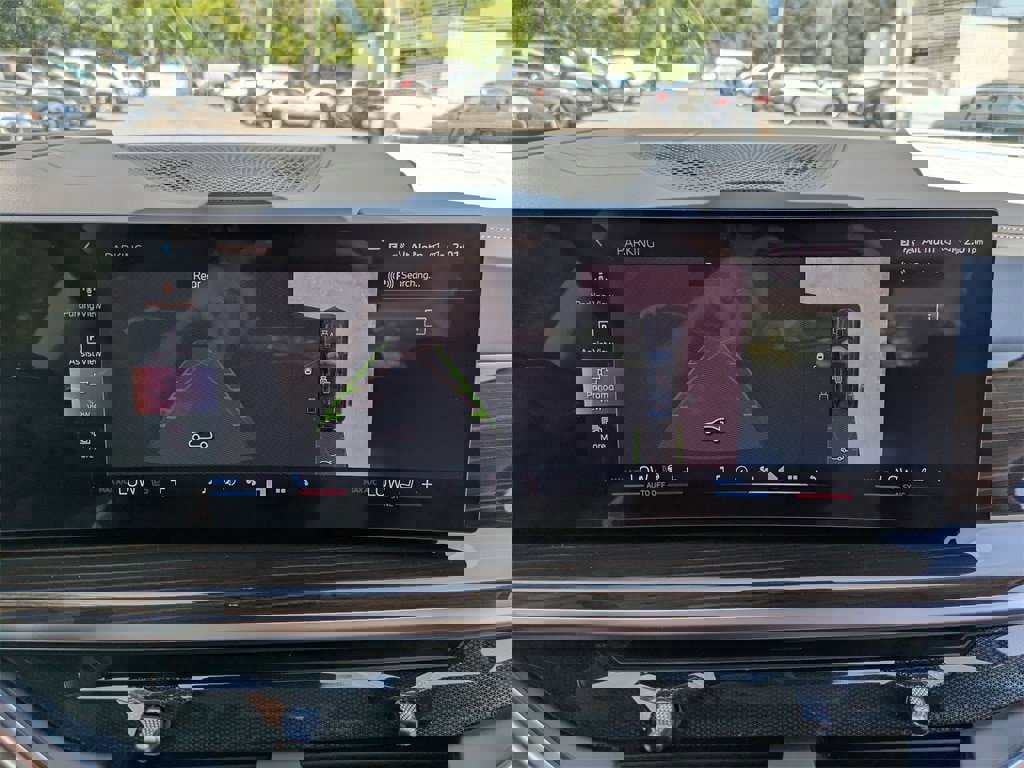 New 2026 BMW X7 xDrive40i w/ Premium Package image 15