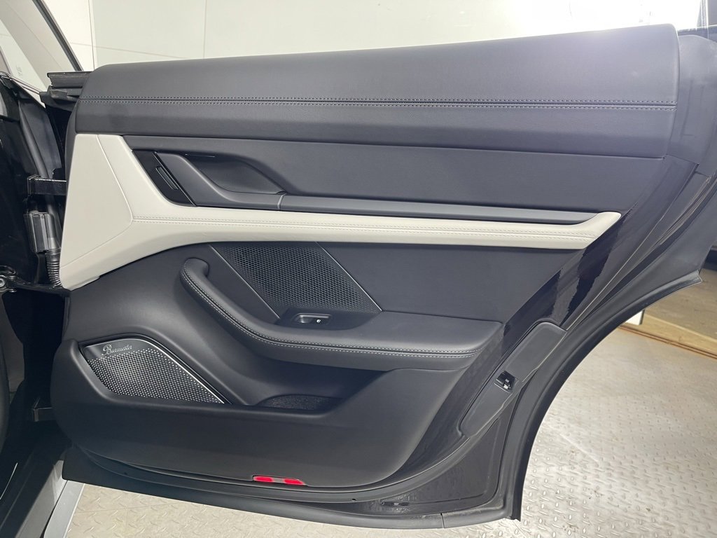 Certified 2024 Porsche Taycan Turbo image 22