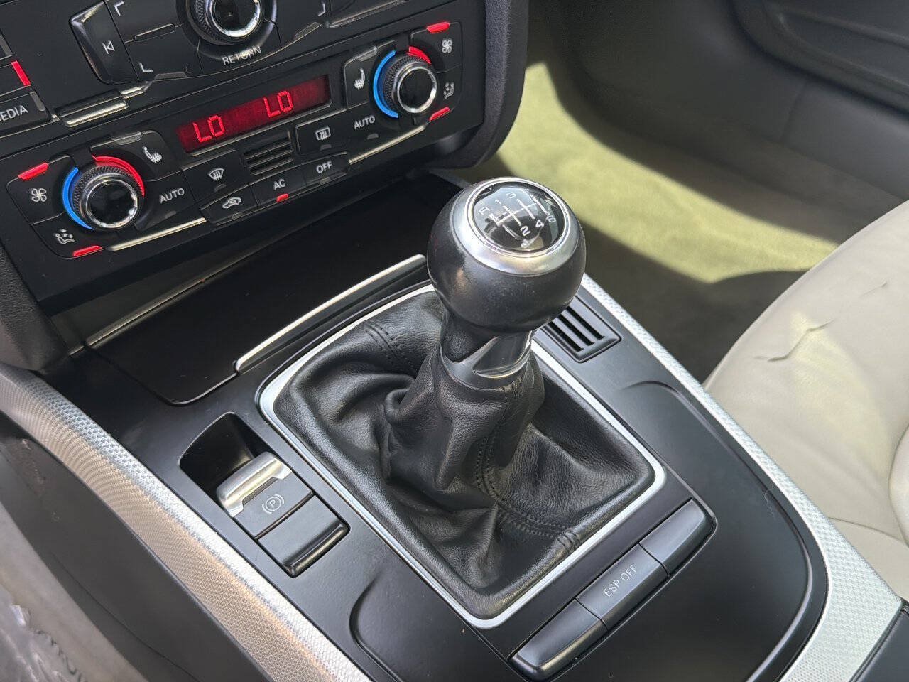 Used 2009 Audi A5 3.2 AWD/4WD image 24