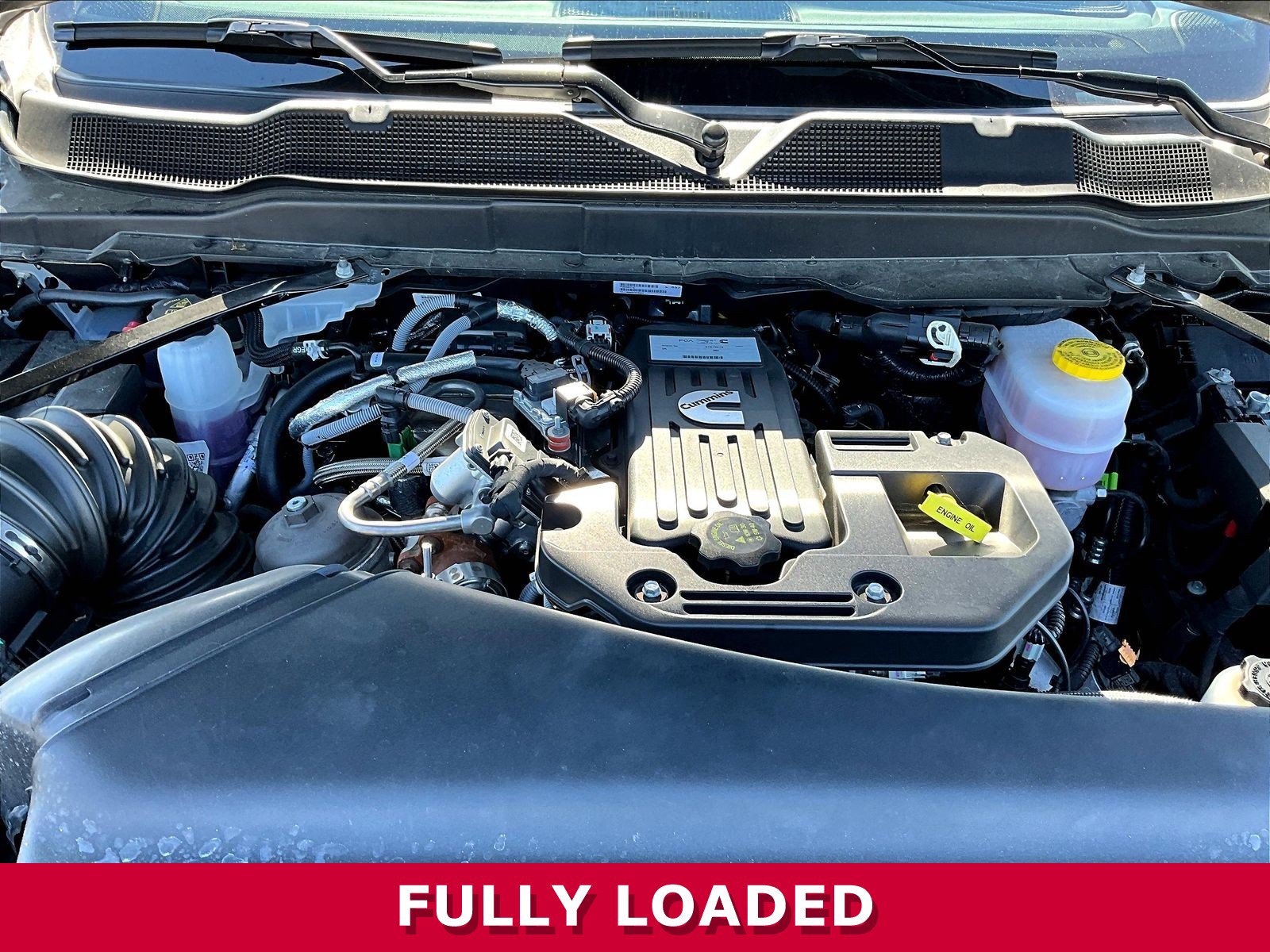 Used 2025 RAM 3500 Laramie w/ Towing Technology Group AWD/4WD image 27