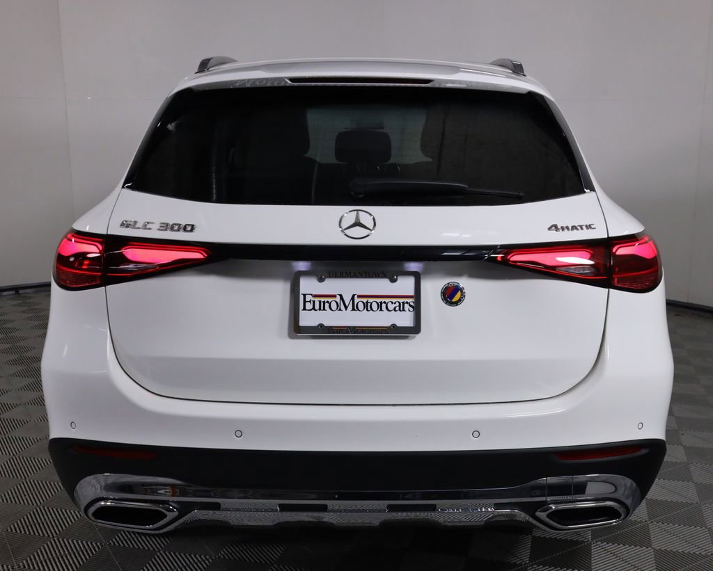 Used 2026 Mercedes-Benz GLC 300 4MATIC image 5