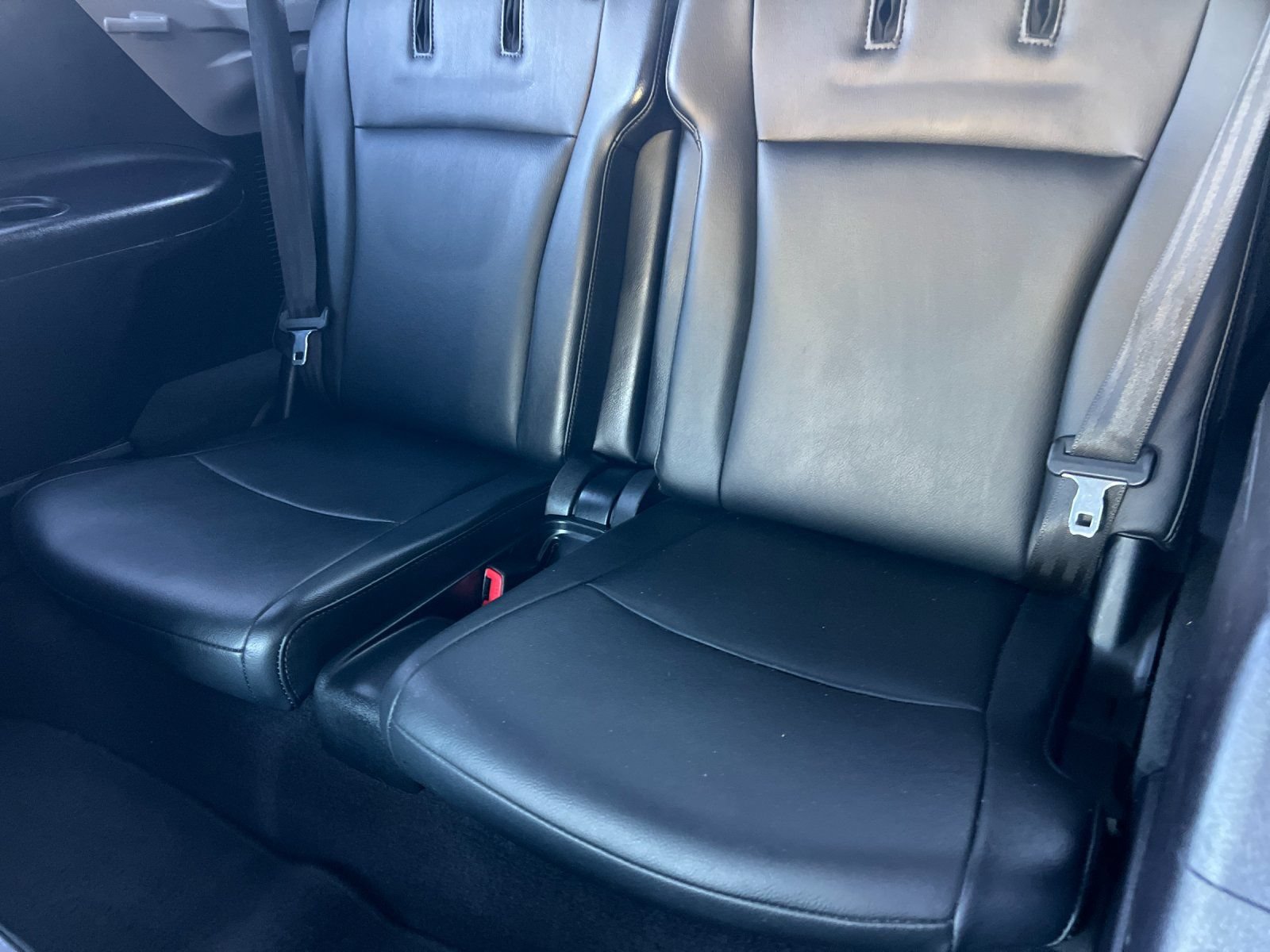 Used 2013 Toyota Highlander SE FWD image 15