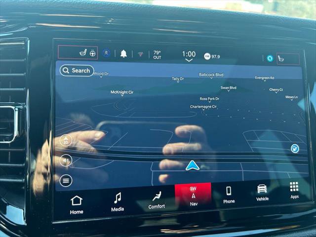 Certified 2024 Dodge Durango GT image 21