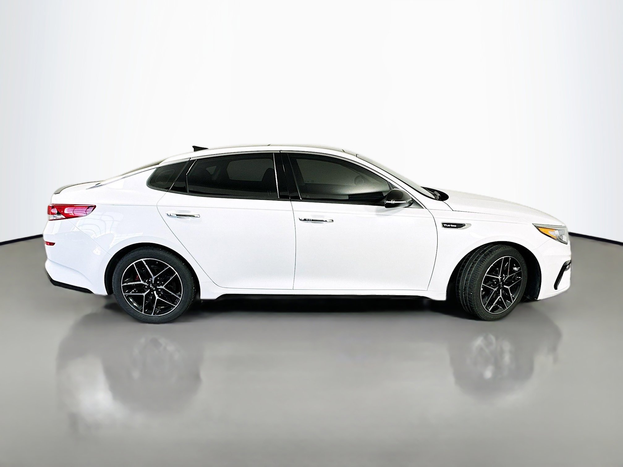Used 2019 Kia Optima SX FWD image 8