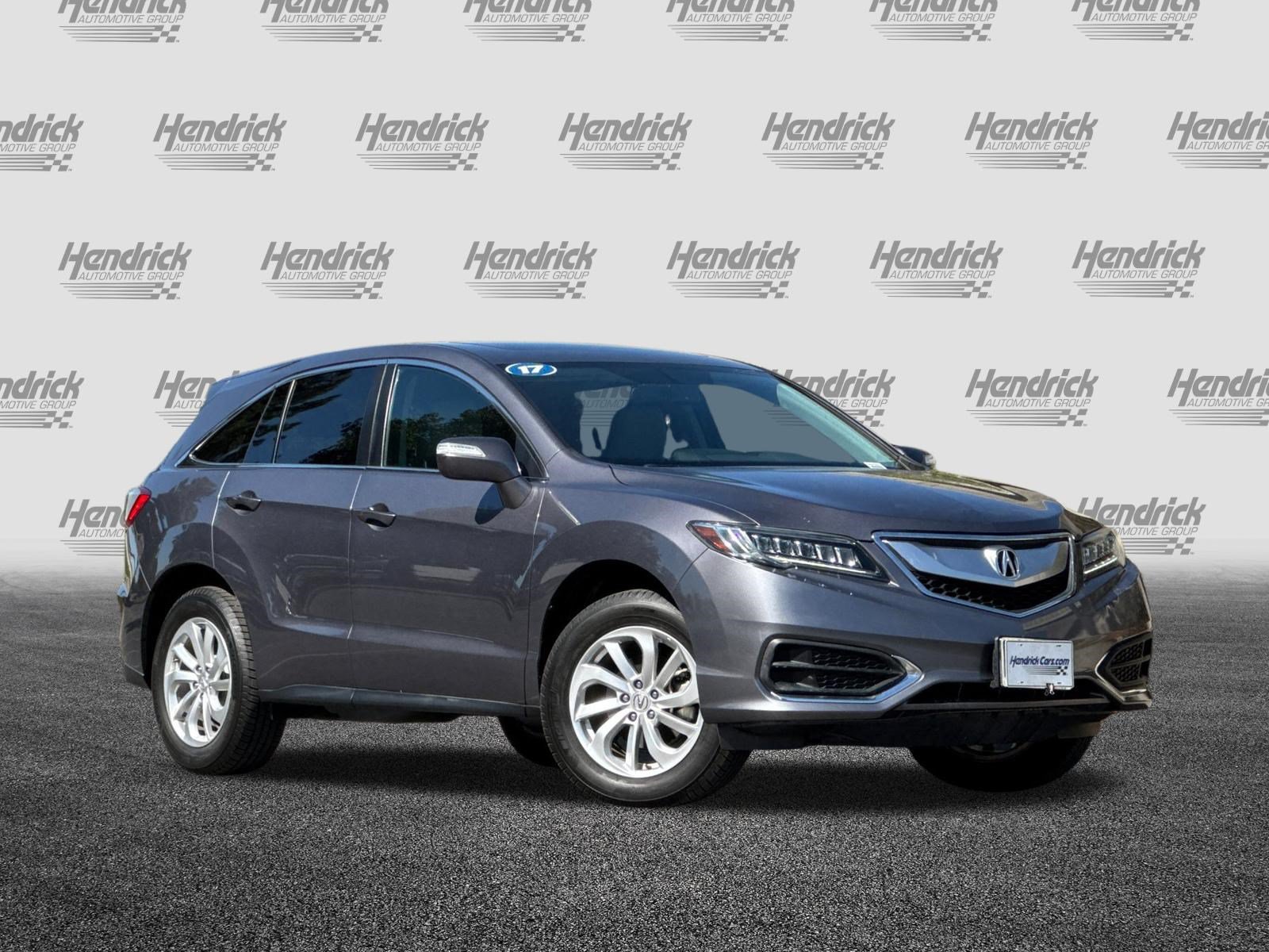 Used 2017 Acura RDX w/ Tech & AcuraWatch Plus Pack FWD image 2