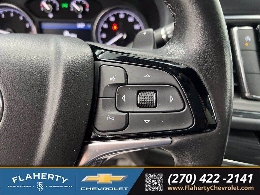 Used 2023 Buick Enclave Essence FWD image 23