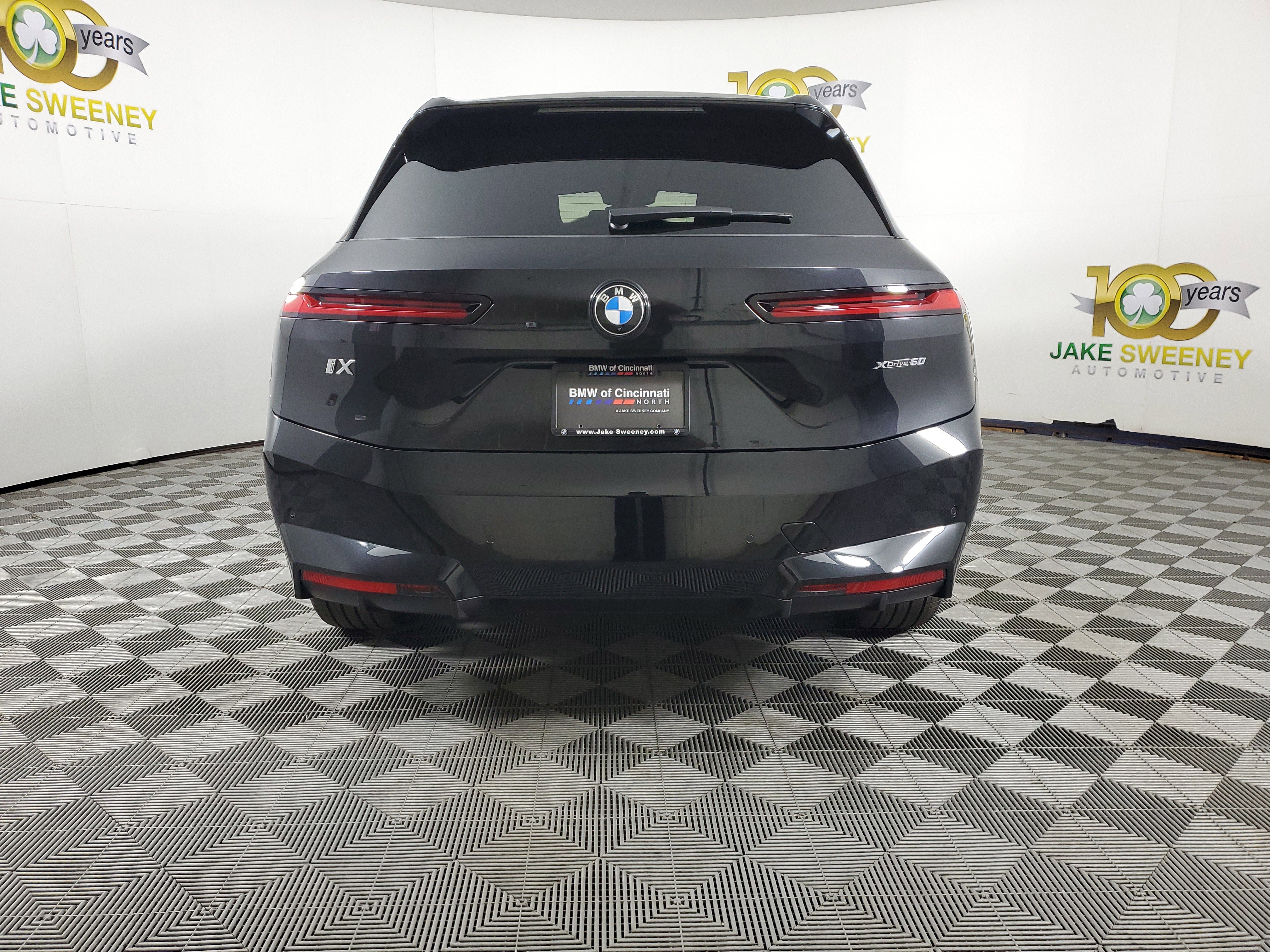 New 2026 BMW iX xDrive60 image 6