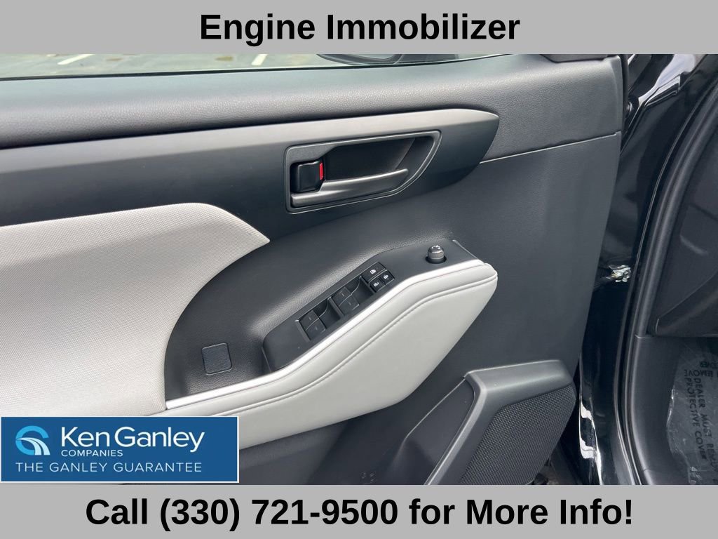 Used 2023 Toyota Highlander L image 26