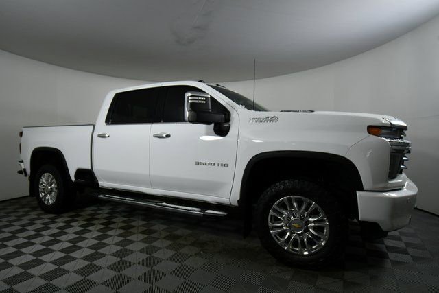 Used 2022 Chevrolet Silverado 3500 High Country w/ Z71 Off-Road Package image 9