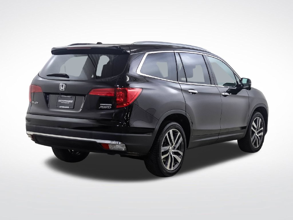 Used 2018 Honda Pilot Touring image 5