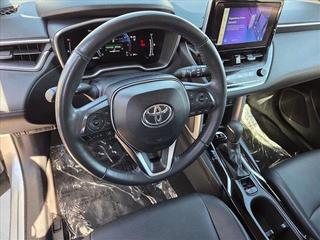 Used 2024 Toyota Corolla Cross XLE FWD image 10