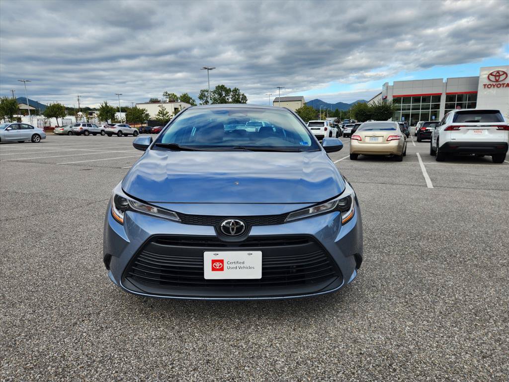 Certified 2025 Toyota Corolla LE FWD image 10