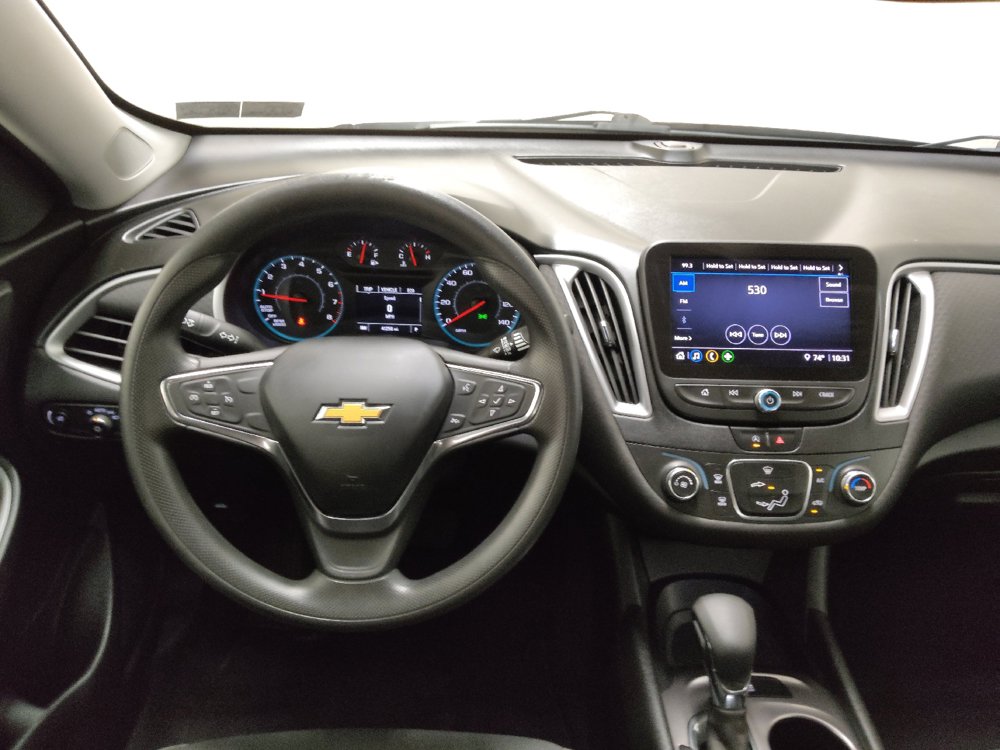 Used 2021 Chevrolet Malibu LS FWD image 22