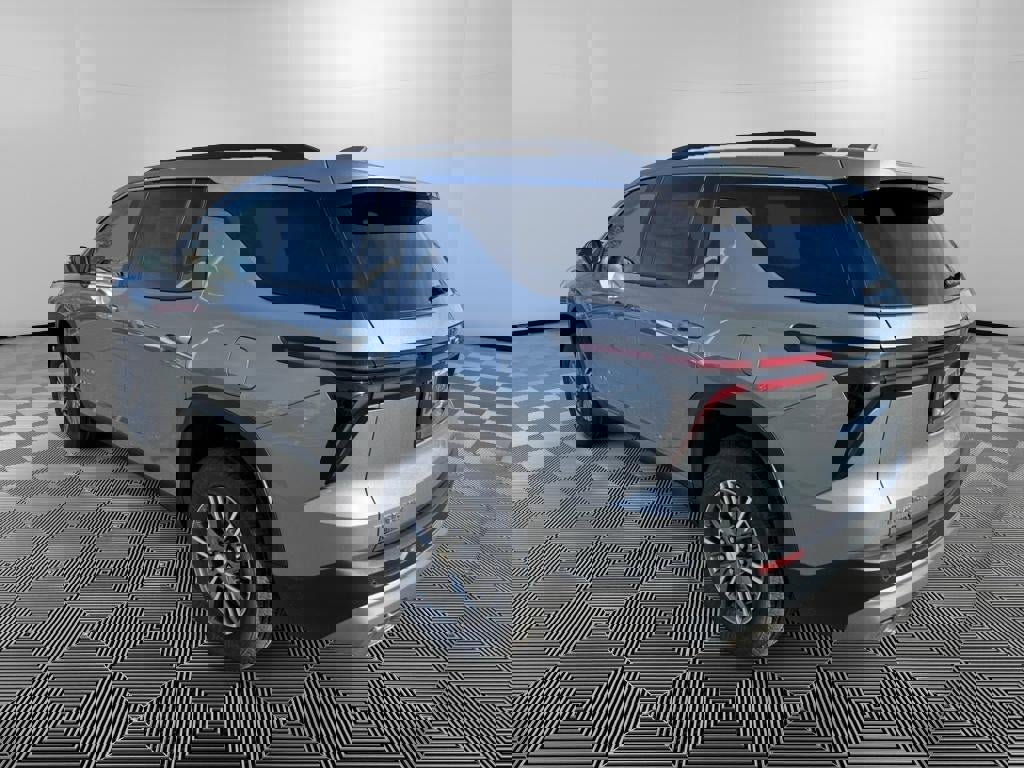 New 2026 Chevrolet Traverse LT image 5