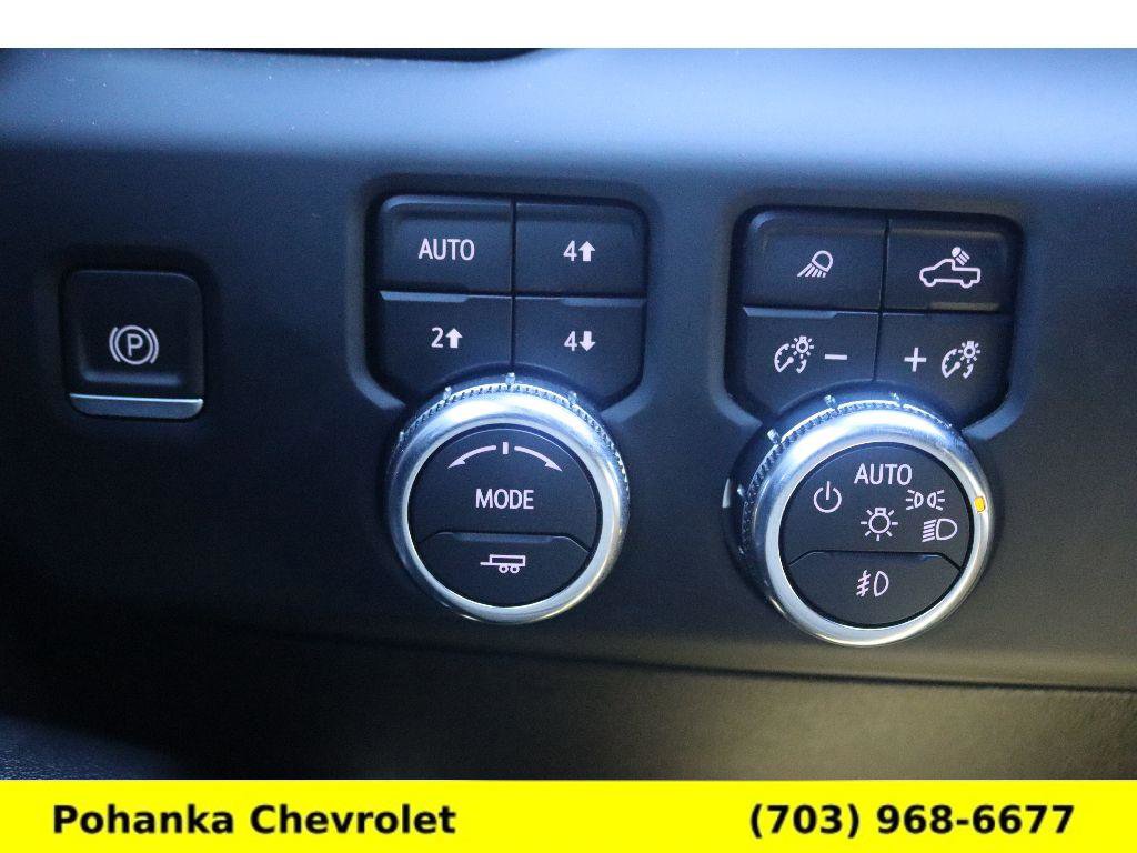 Used 2024 GMC Sierra 3500 AT4 w/ AT4 Premium Plus Package image 16