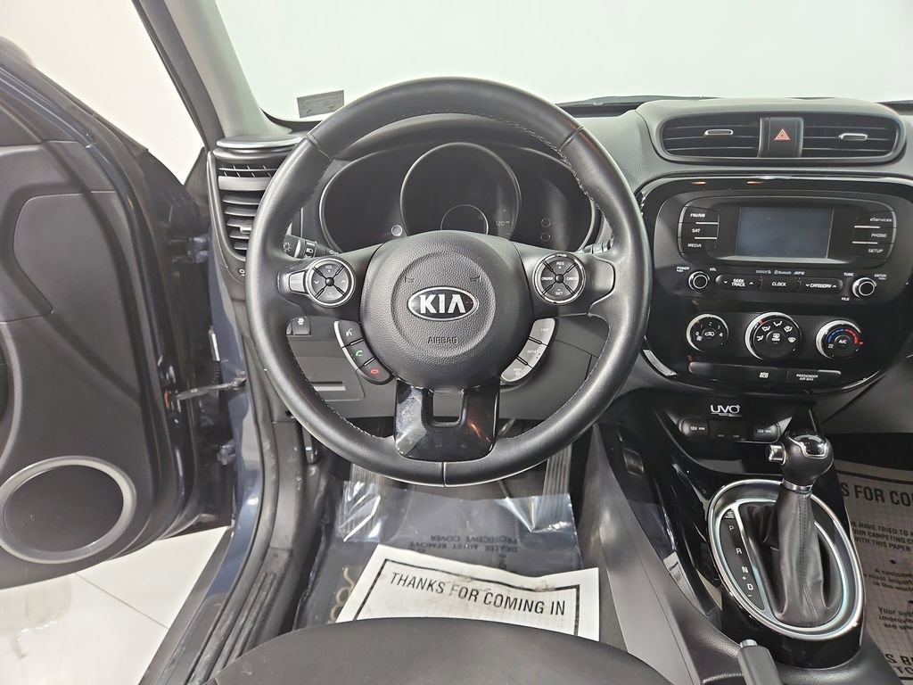 Used 2015 Kia Soul ! image 14