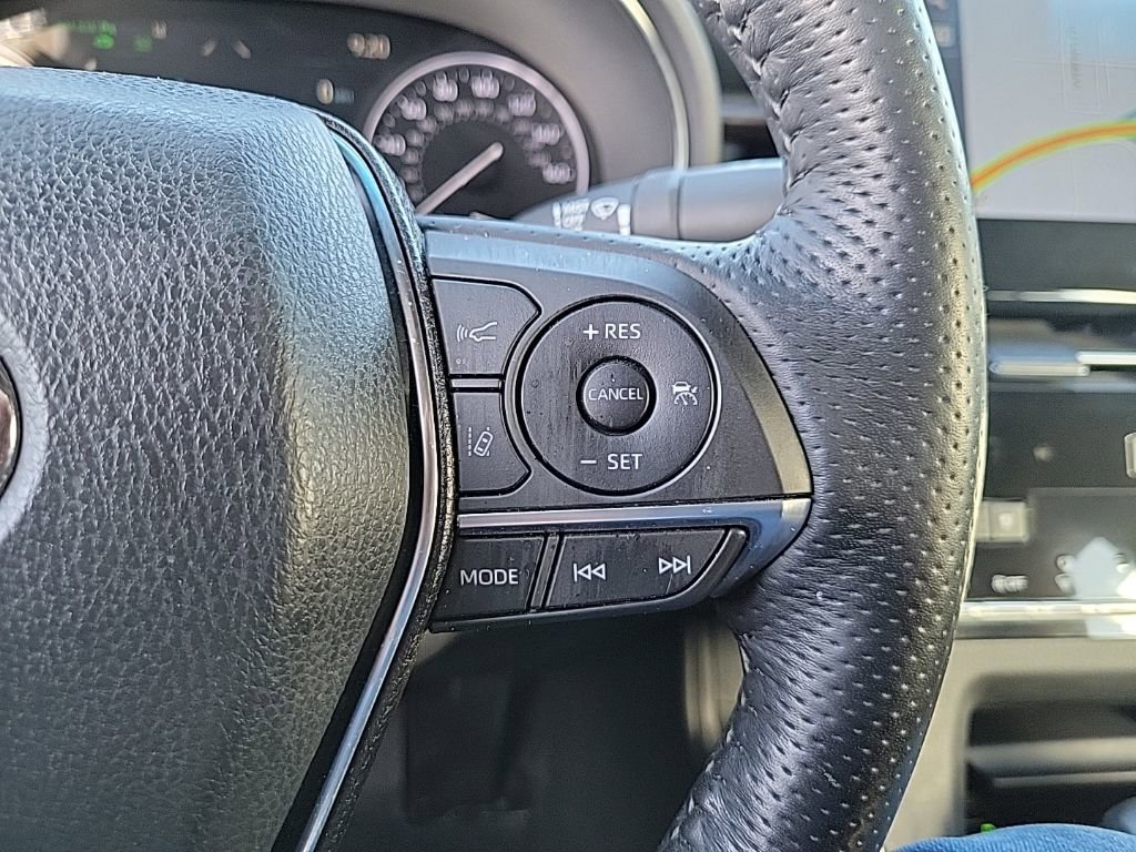 Used 2021 Toyota Avalon Limited w/ Advanced Safety Package image 29