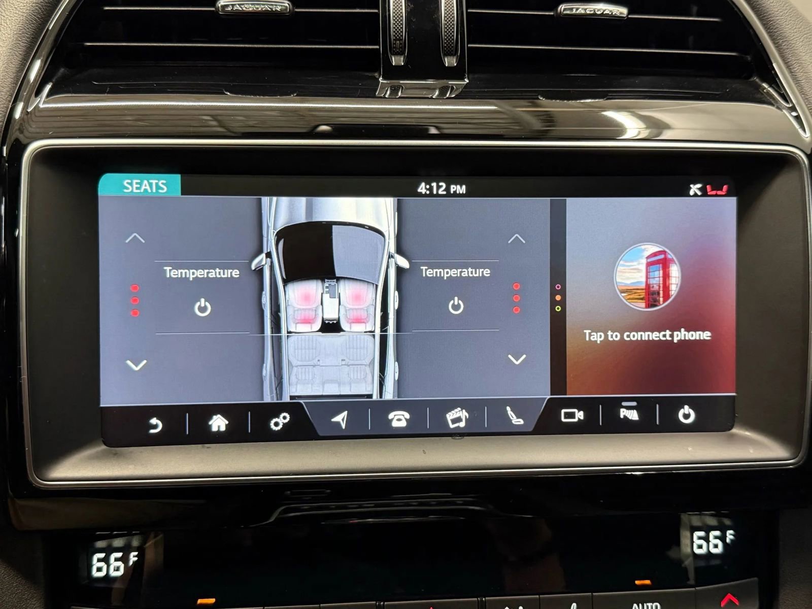 Used 2019 Jaguar F-PACE Premium image 33