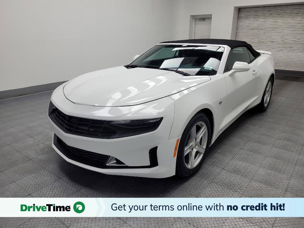 Used 2020 Chevrolet Camaro LT RWD image 1