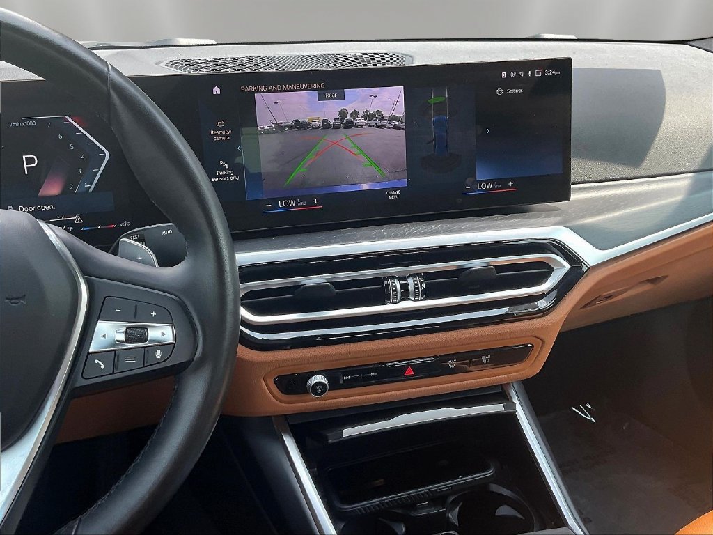 Used 2023 BMW 330i xDrive Sedan w/ Driving Assistance Package AWD/4WD image 9