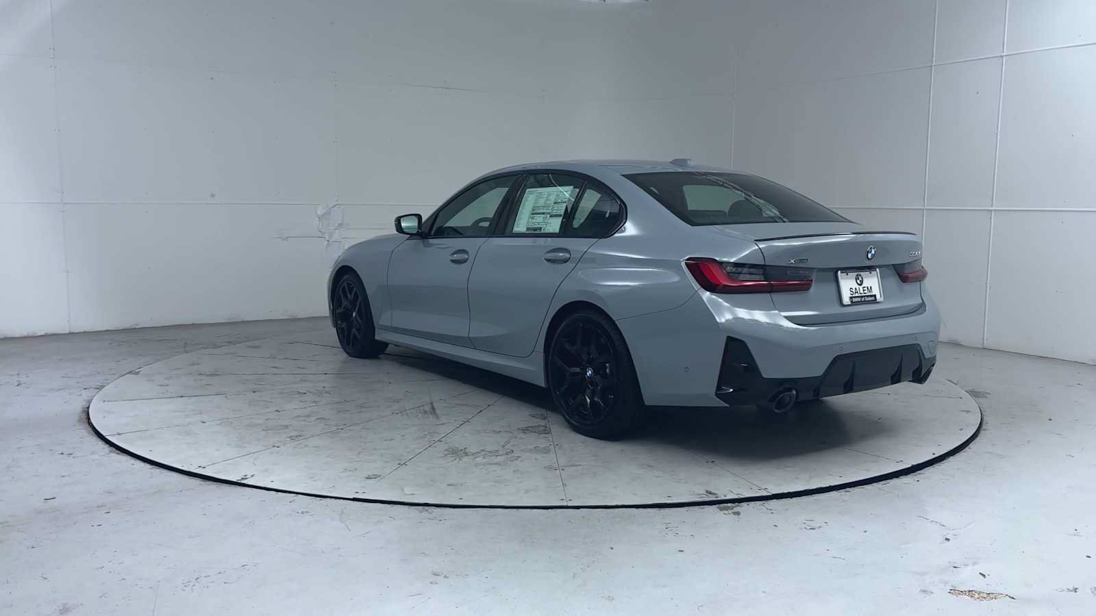 New 2026 BMW 330i xDrive Sedan w/ M Sport Package AWD/4WD image 8