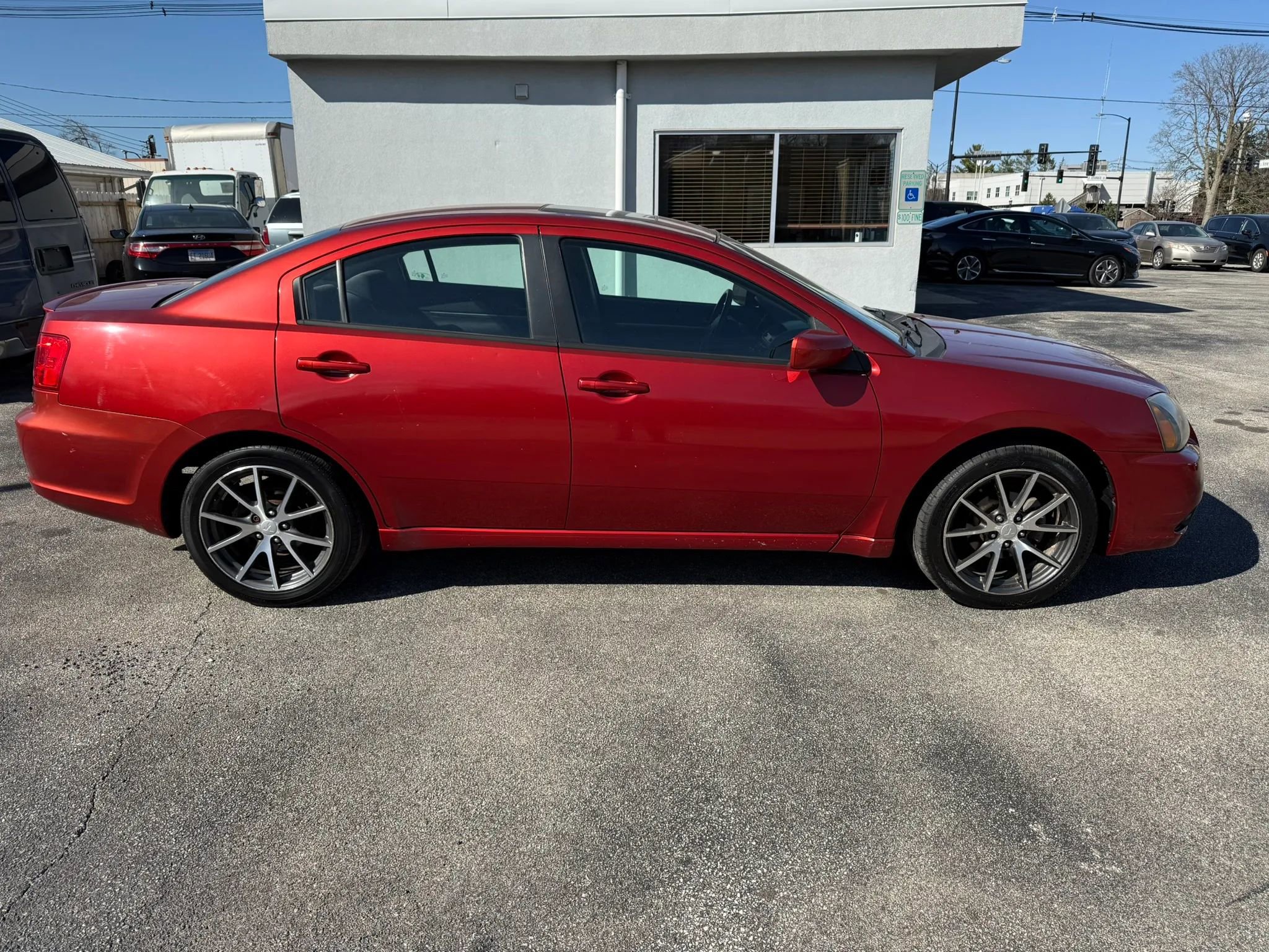 Used 2009 Mitsubishi Galant Sport Edition image 4