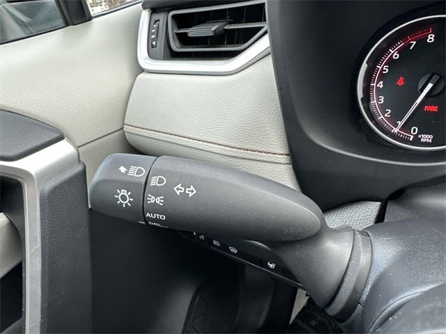 Used 2024 Toyota RAV4 XLE image 36