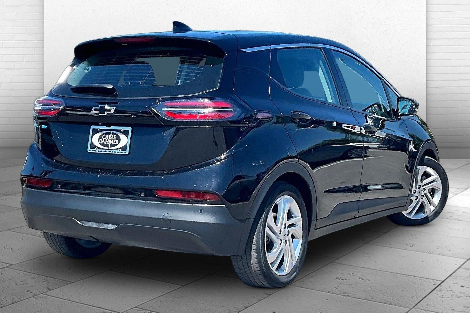 Used 2022 Chevrolet Bolt LT FWD image 12