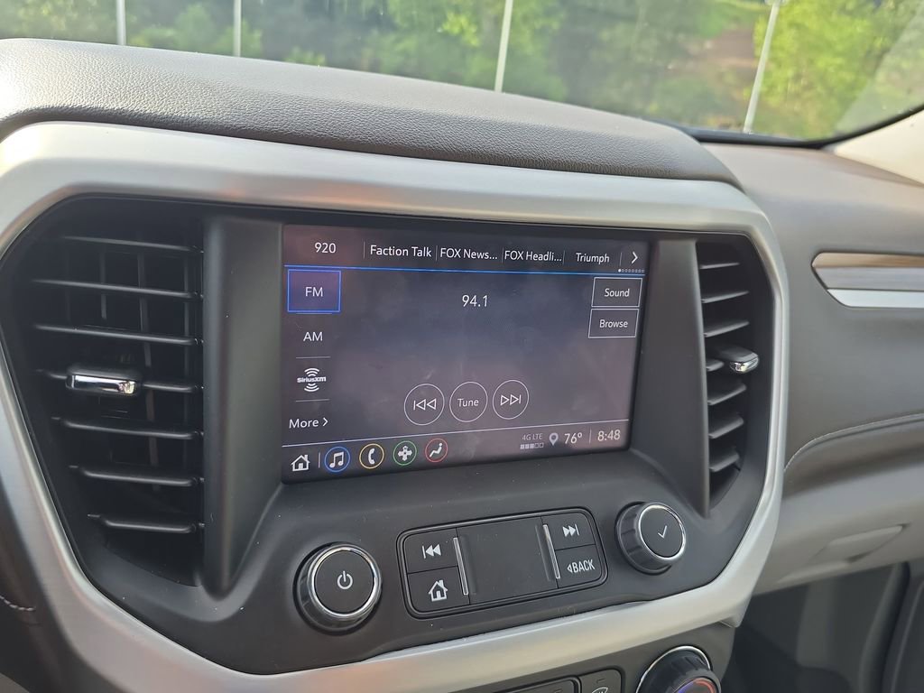 Used 2023 GMC Acadia SLE w/ Driver Convenience Package image 15