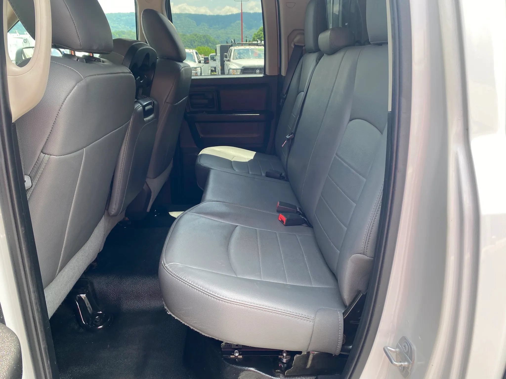 Used 2015 RAM 1500 Tradesman w/ Protection Group AWD/4WD image 24