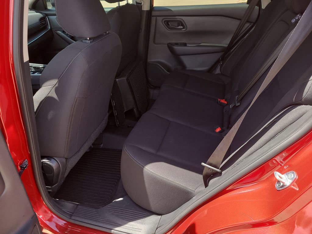 Certified 2024 Nissan Rogue S image 8