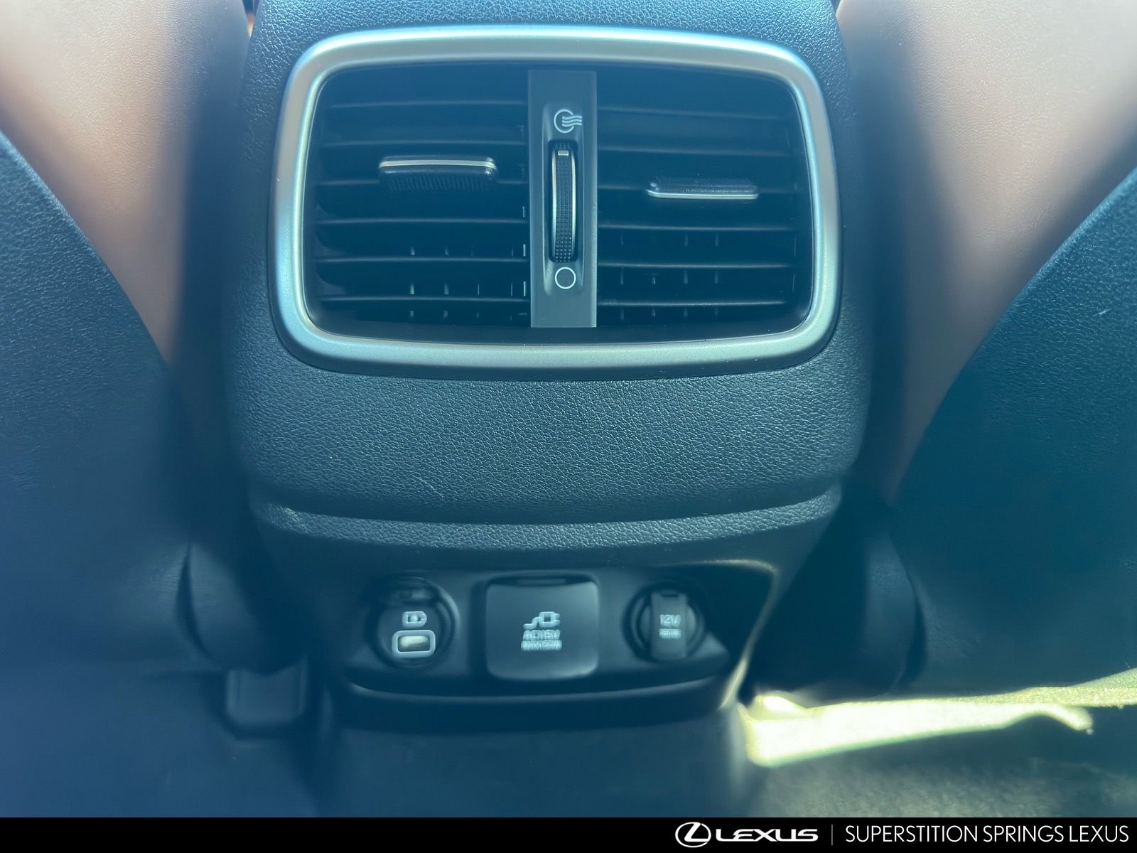 Used 2019 Kia Sorento SX image 21