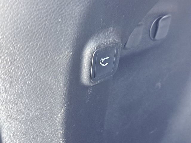 Used 2022 Jeep Cherokee Trailhawk image 25