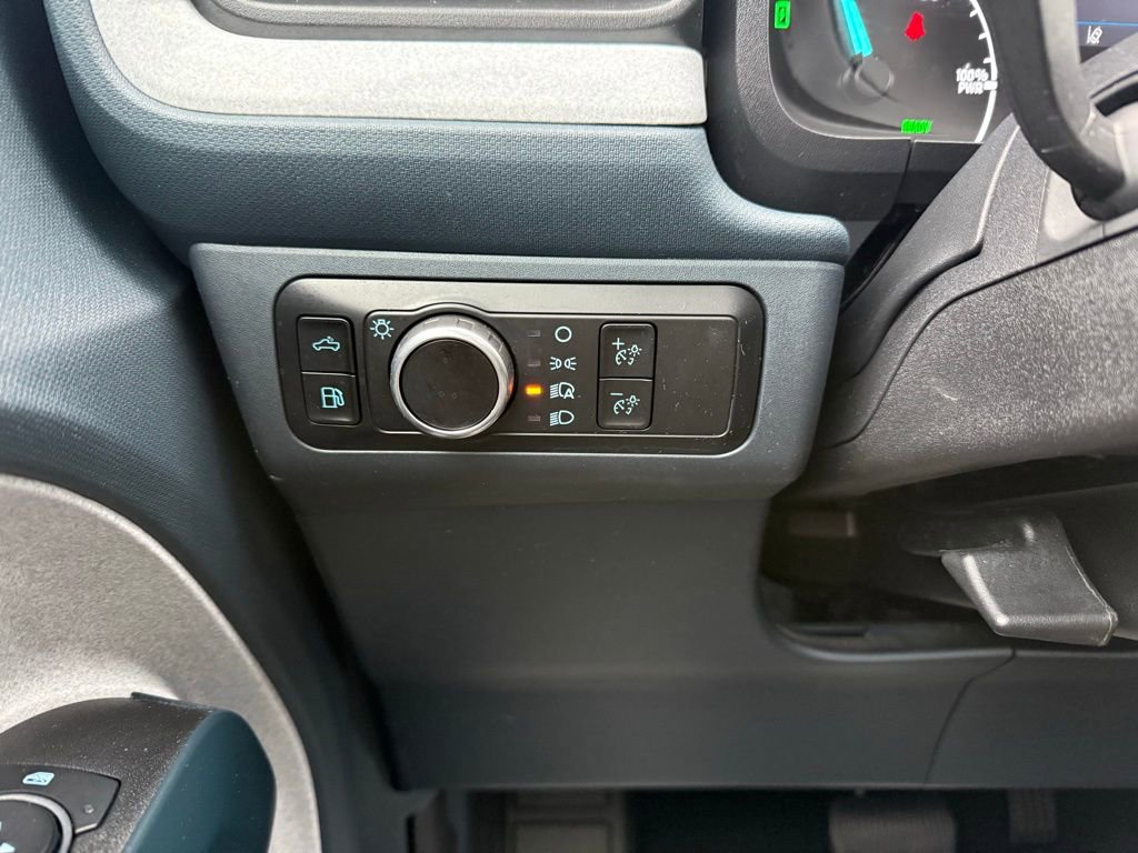 Certified 2024 Ford Maverick XLT w/ XLT Luxury Package image 18