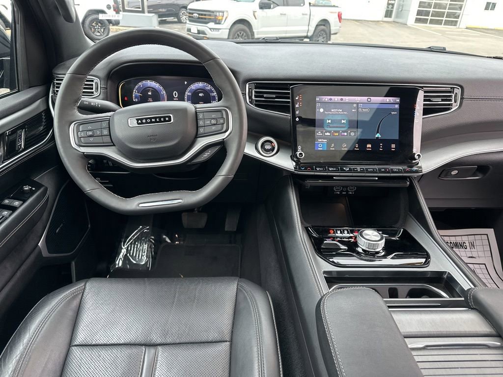 Used 2024 Jeep Wagoneer Series II image 32